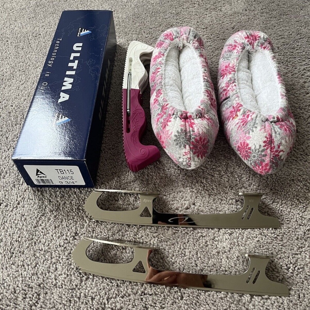 Jackson Ultima Ice Dance Figure Skating Blade Rockerz And Soakers TB115 9.75”